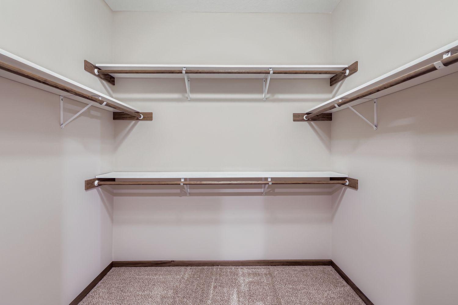 2557 County Rd I Mounds View, MN 55112 - Photo 24 of 26