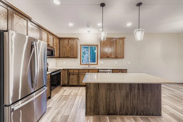 $419,900 | 2557 County Rd I, Mounds View, MN 55112