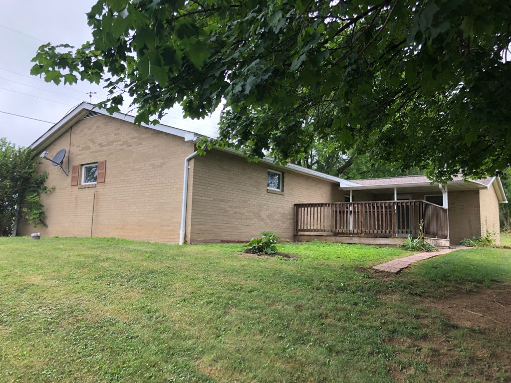 1024 Twin Church Road Knox, PA 16232 - Photo 4 of 15