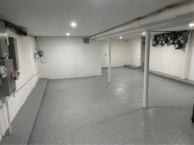 a view of a garage
