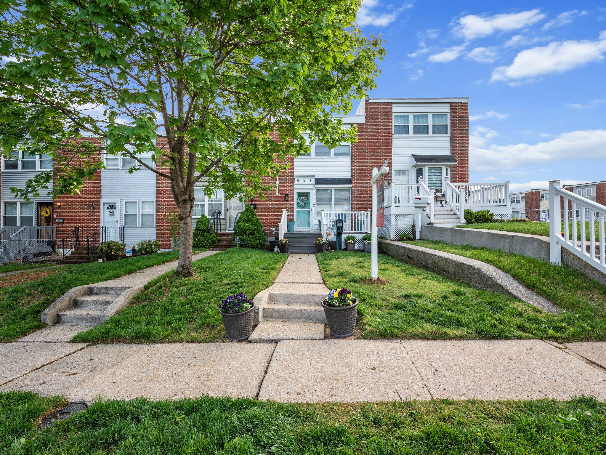 435 Seward Avenue Baltimore, MD 21225 - Photo 3 of 22