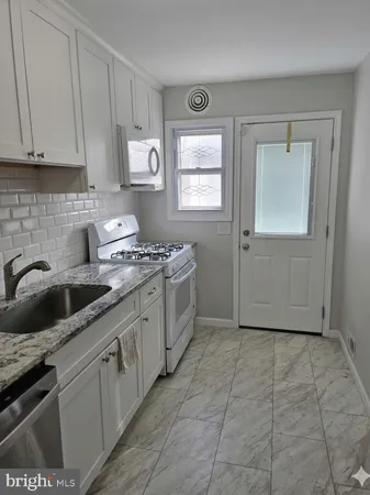 $210,000 | 435 Seward Avenue, Baltimore, MD 21225