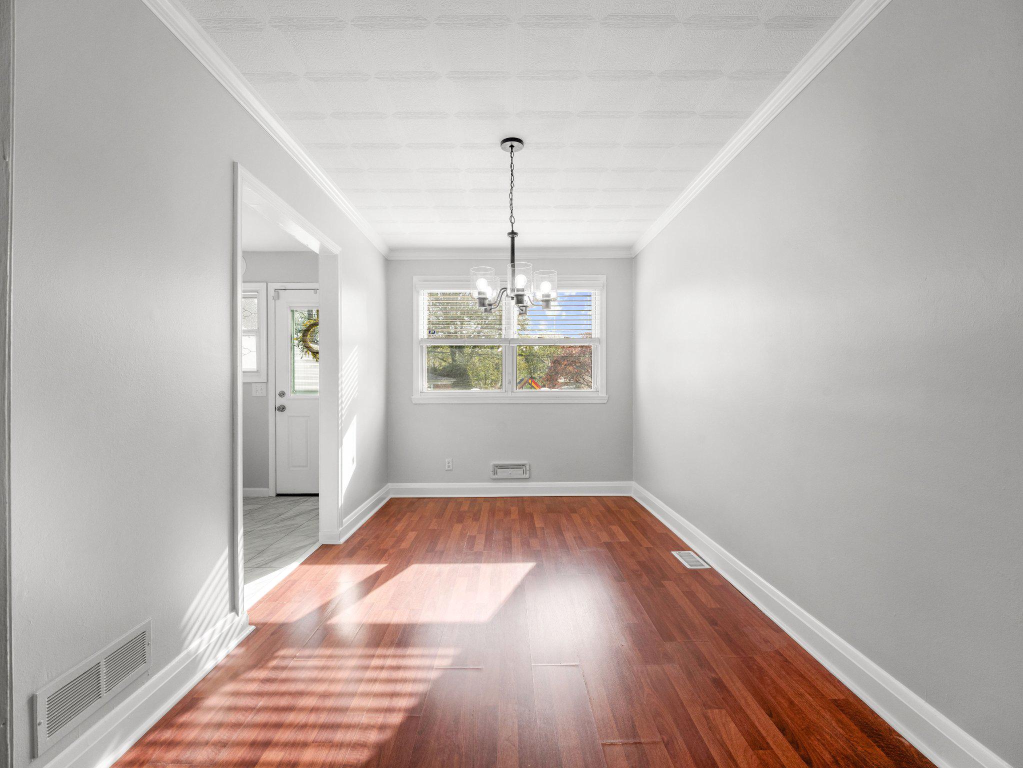 435 Seward Avenue Baltimore, MD 21225 - Photo 9 of 22