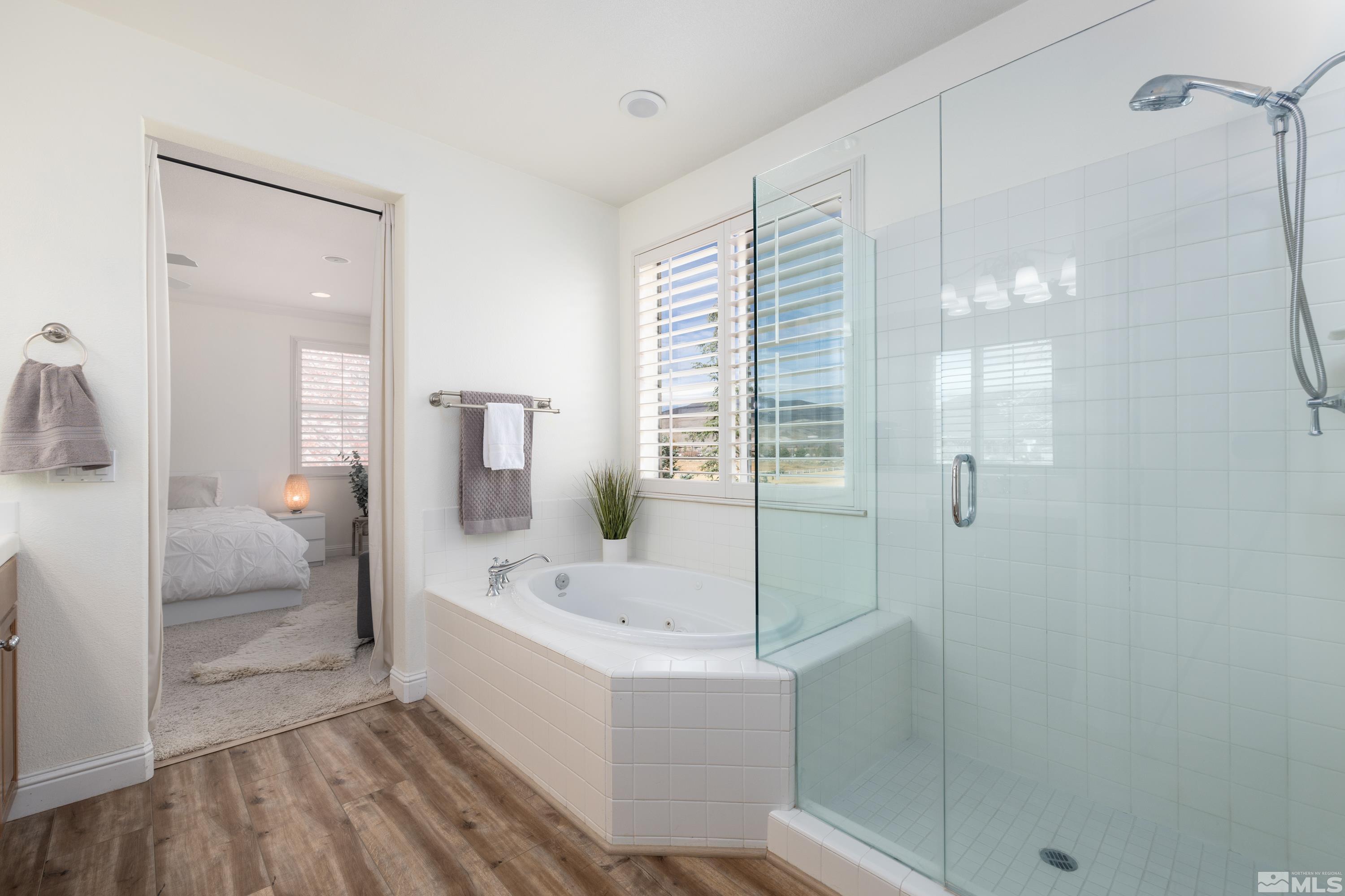 2585 Baton Drive Reno, NV 89521 - Photo 20 of 28 a bathroom with a bathtub and a sink