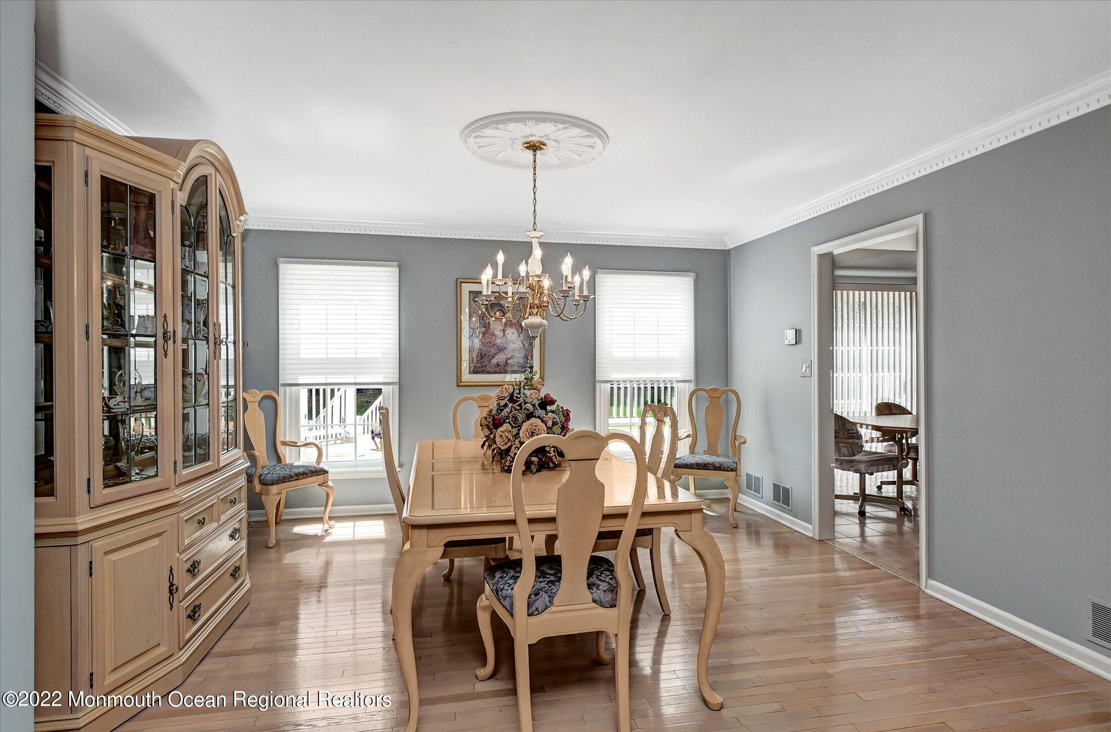 6 Falcon Ridge Circle Holmdel, NJ 07733 - Photo 15 of 43 13-Dining Room