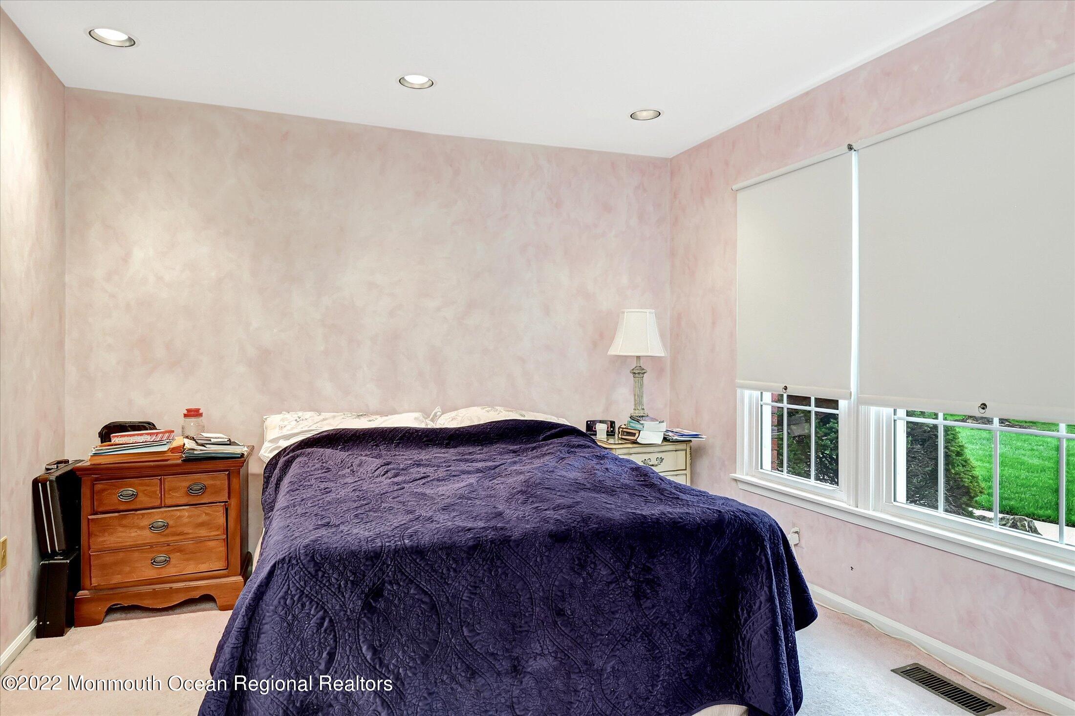6 Falcon Ridge Circle Holmdel, NJ 07733 - Photo 27 of 43 26-Bedroom 1