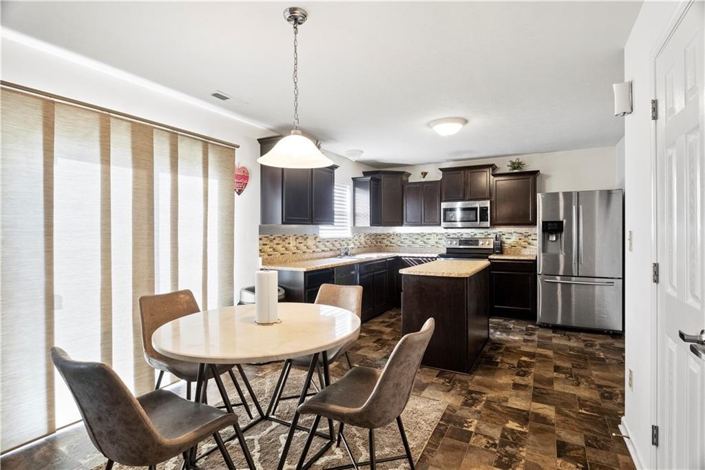 7528 Brattle Drive Camby, IN 46113 - Photo 11 of 28