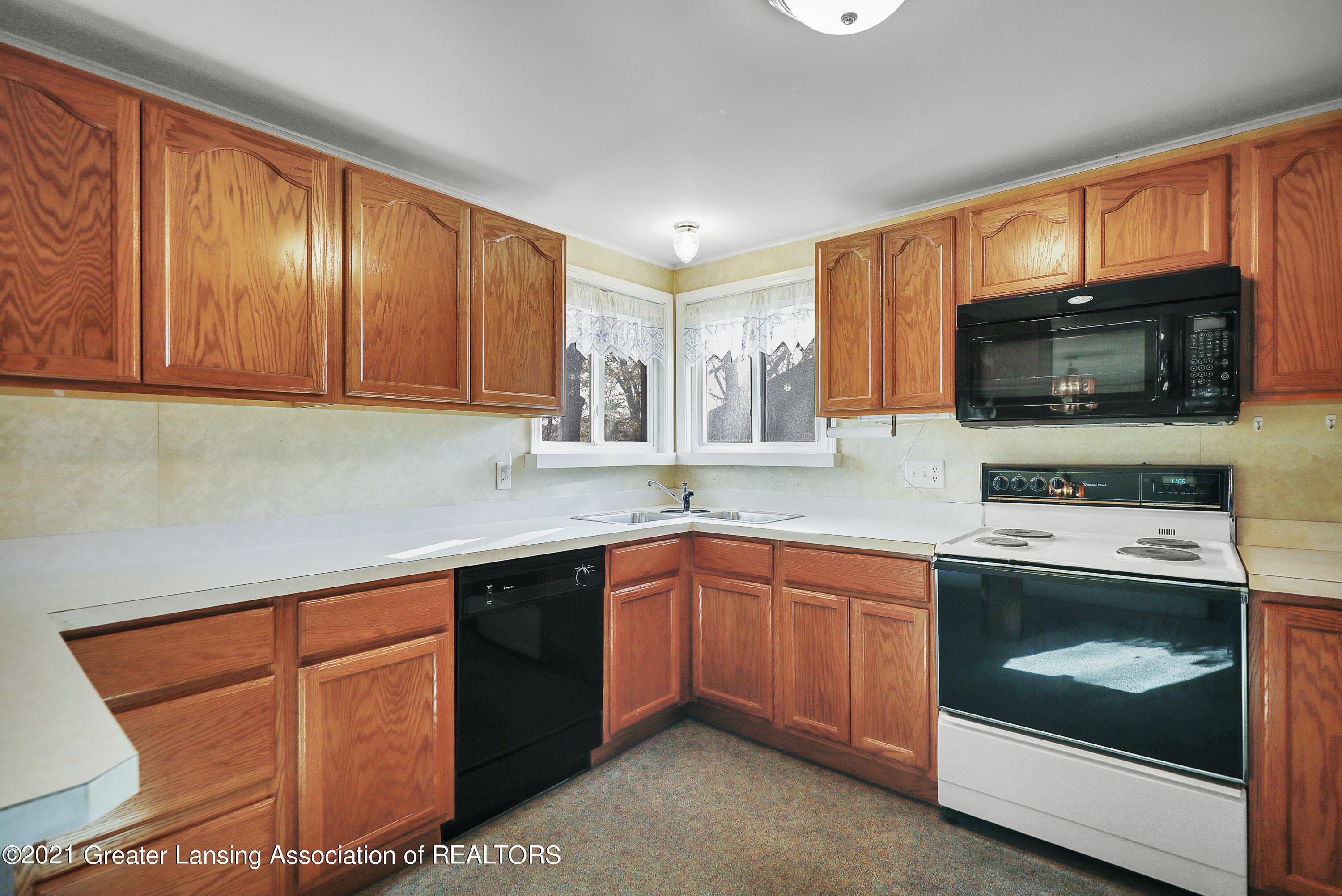 13920 Lawson Road Grand Ledge, MI 48837 - Photo 11 of 42 _I3A2395