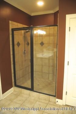 4825 Deer Run Road Olive Branch, MS 38654 - Photo 19 of 30 master shadow