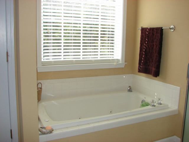 108 Garlington Court Easley, SC 29642 - Photo 5 of 8 Gallery Image 5