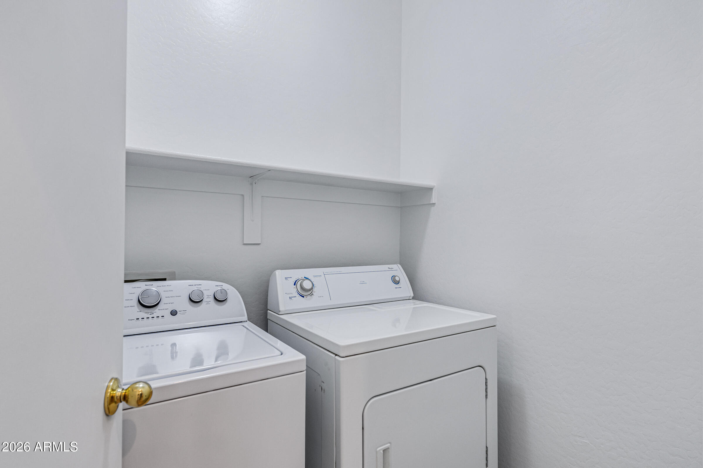 1650 South Crismon Road, Unit 86 Mesa, AZ 85209 - Photo 16 of 21 1650 S Crismon Rd #86-21