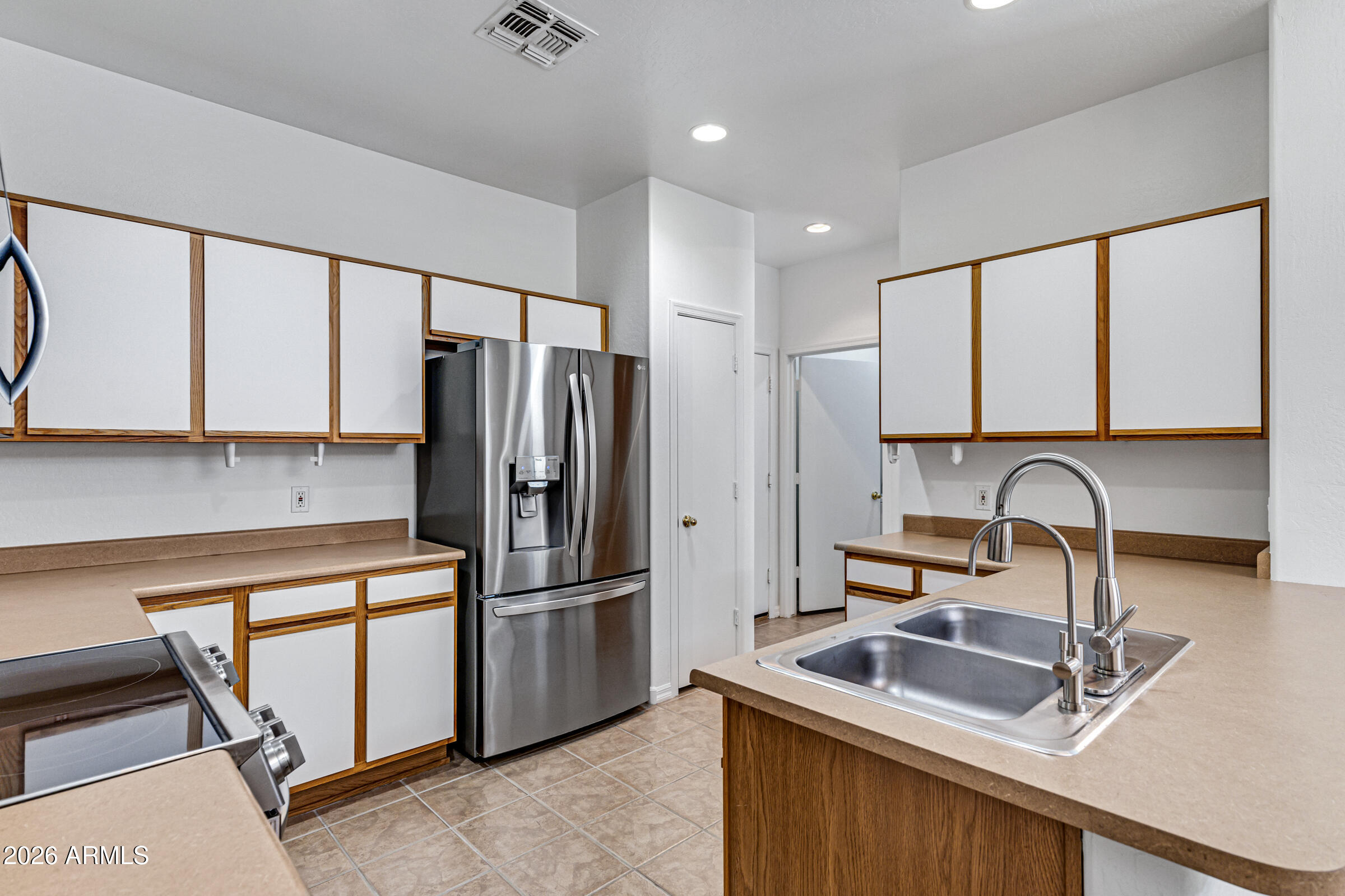 1650 South Crismon Road, Unit 86 Mesa, AZ 85209 - Photo 8 of 21 1650 S Crismon Rd #86-12