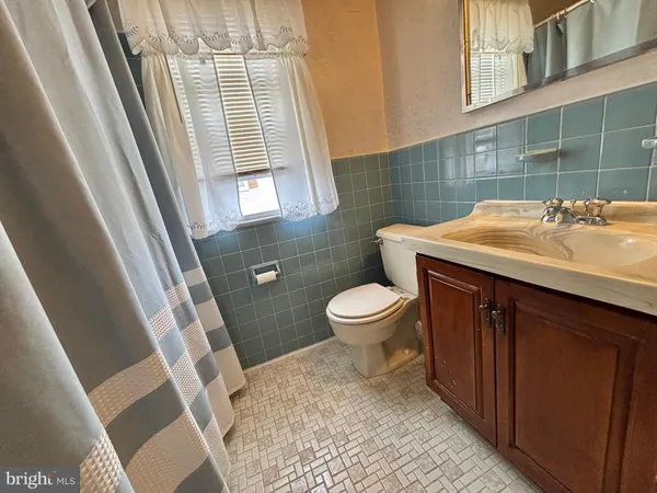 $330,000 | 1557 Blackrock Road, Swarthmore, PA 19081
