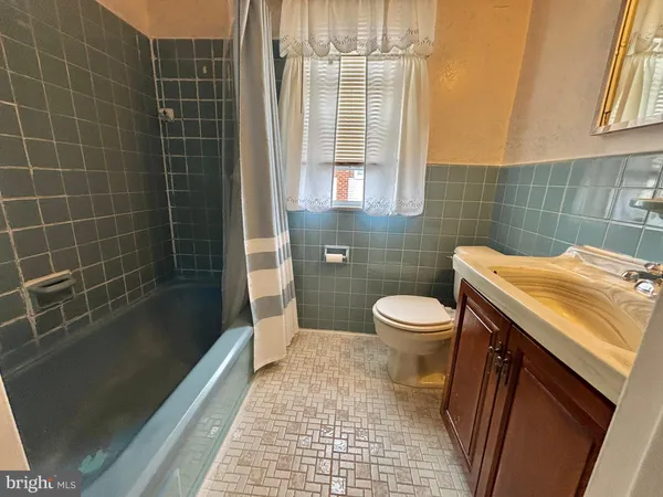 $330,000 | 1557 Blackrock Road, Swarthmore, PA 19081