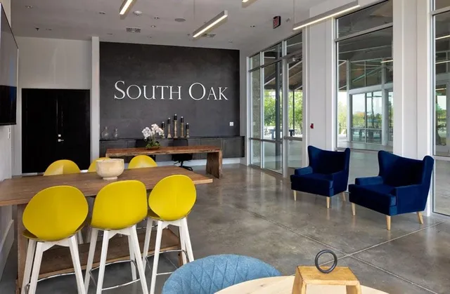 $517,306 | 129 South Oak Drive, Oak Point, TX 75068