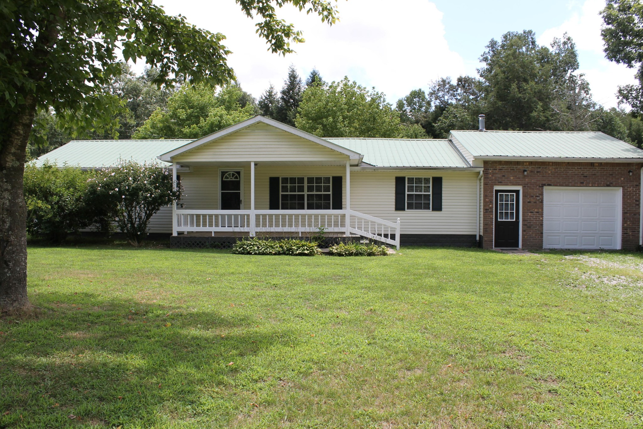 1326 Virgil Beaty Road Clarkrange, TN 38553 - Photo 3 of 26 Gallery Image 3