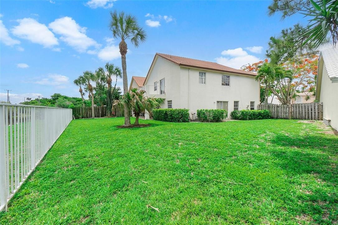 11068 Lakeaire Circle Boca Raton, FL 33498 - Photo 12 of 61 Photo 12