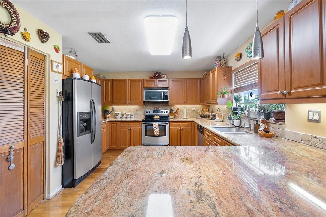 11068 Lakeaire Circle Boca Raton, FL 33498 - Photo 18 of 61 Photo 18