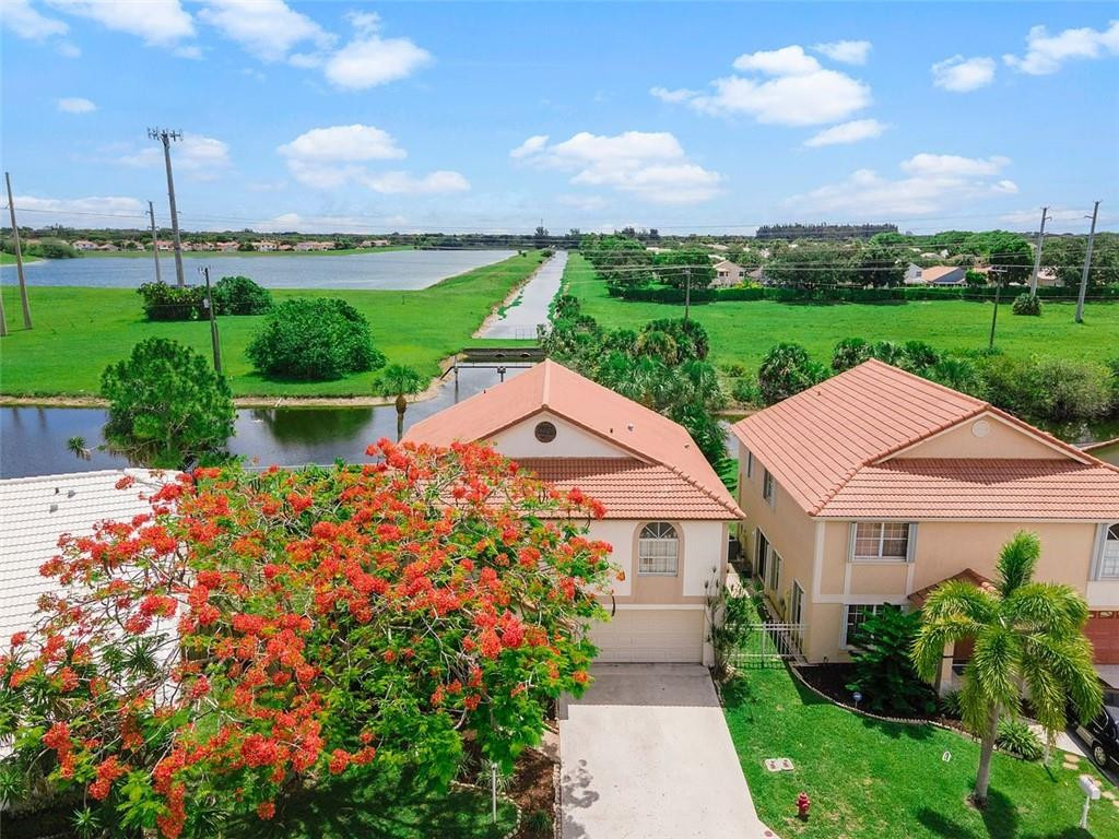 11068 Lakeaire Circle Boca Raton, FL 33498 - Photo 2 of 61 Photo 2