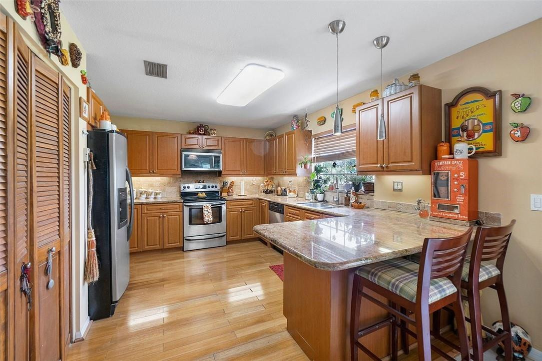 11068 Lakeaire Circle Boca Raton, FL 33498 - Photo 4 of 61 Photo 4