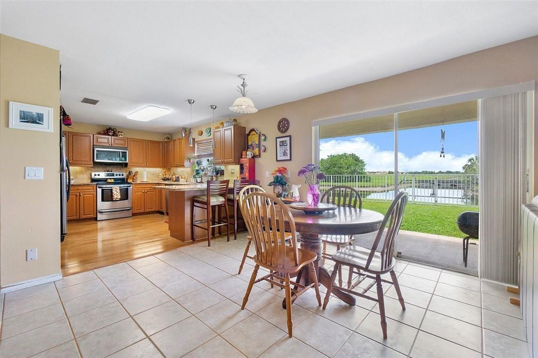 11068 Lakeaire Circle Boca Raton, FL 33498 - Photo 5 of 61 Photo 5