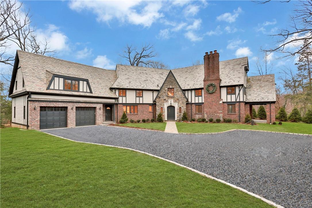 Stunning Tudor in the heart of Sterling Ridge