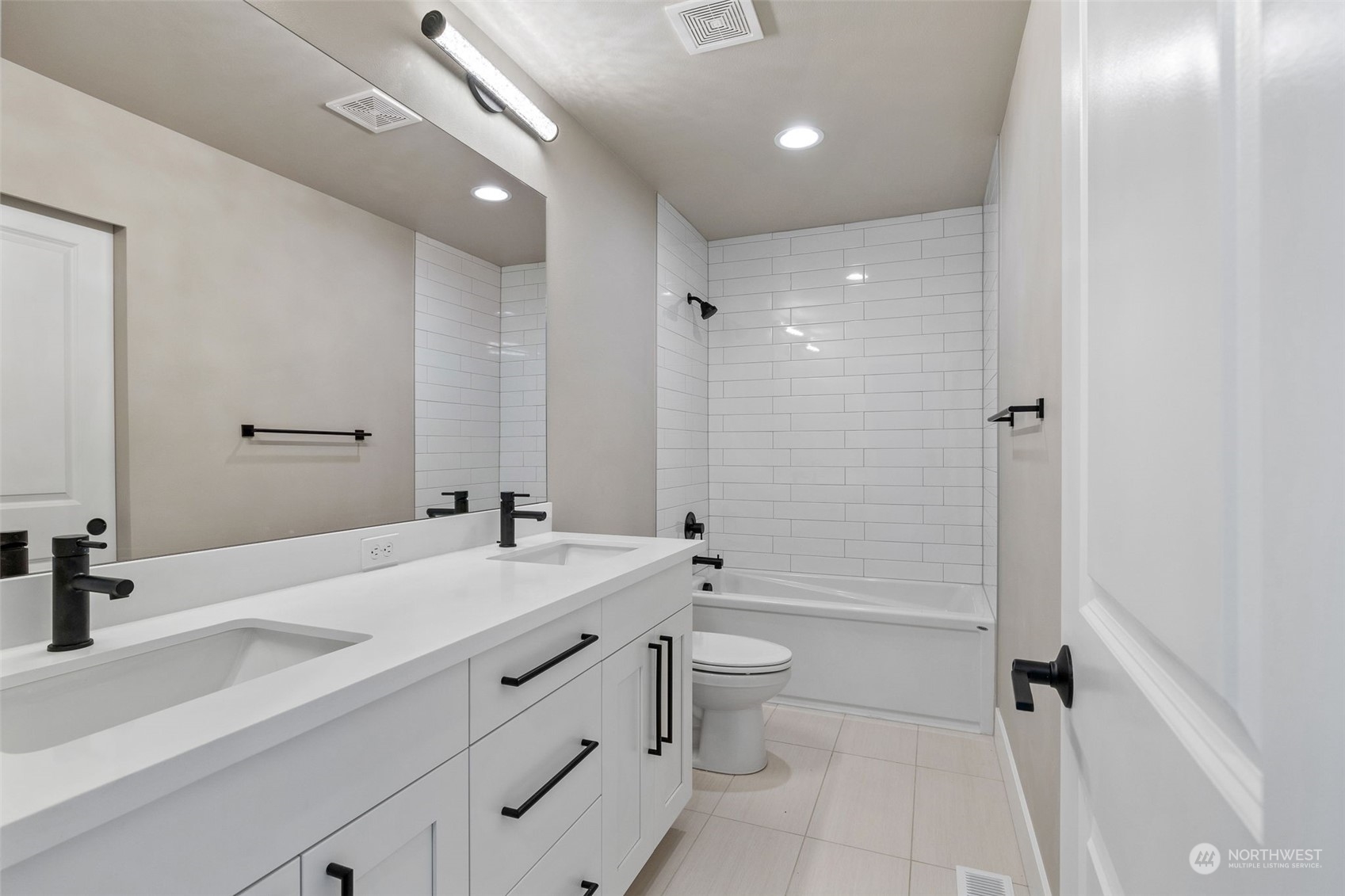 18421 2nd Drive Southeast Bothell, WA 98012 - Photo 8 of 10