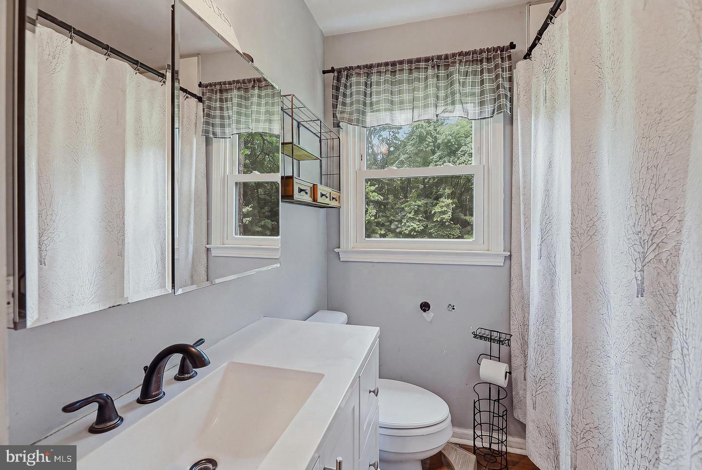 9301 Ladysmith Road Ruther Glen, VA 22546 - Photo 14 of 25 Gallery Image 14