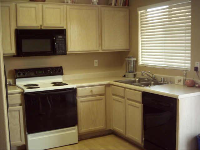 14938 West Redfield Road Surprise, AZ 85379 - Photo 3 of 4 KITCHEN