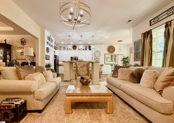 $465,000 | 10 Kersey Gale Court, Simpsonville, SC 29681