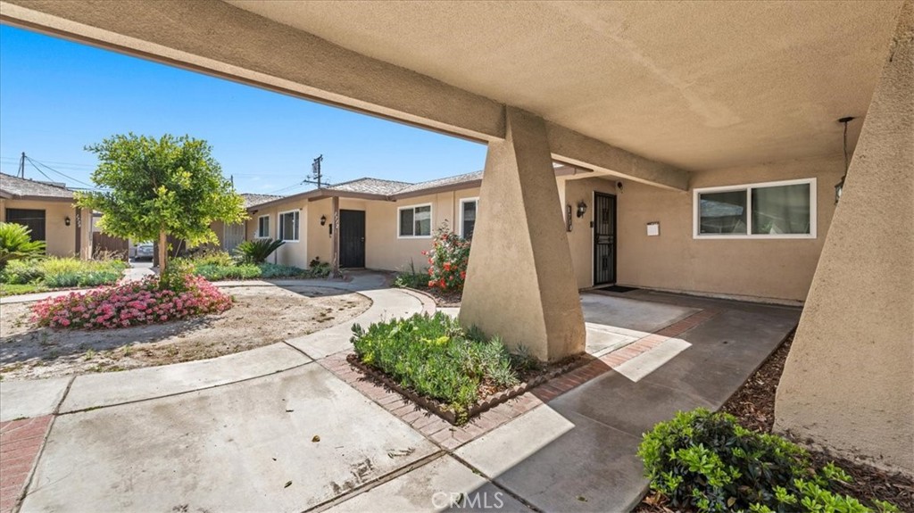 1710 Appleton Way Pomona, CA 91767 - Photo 3 of 29