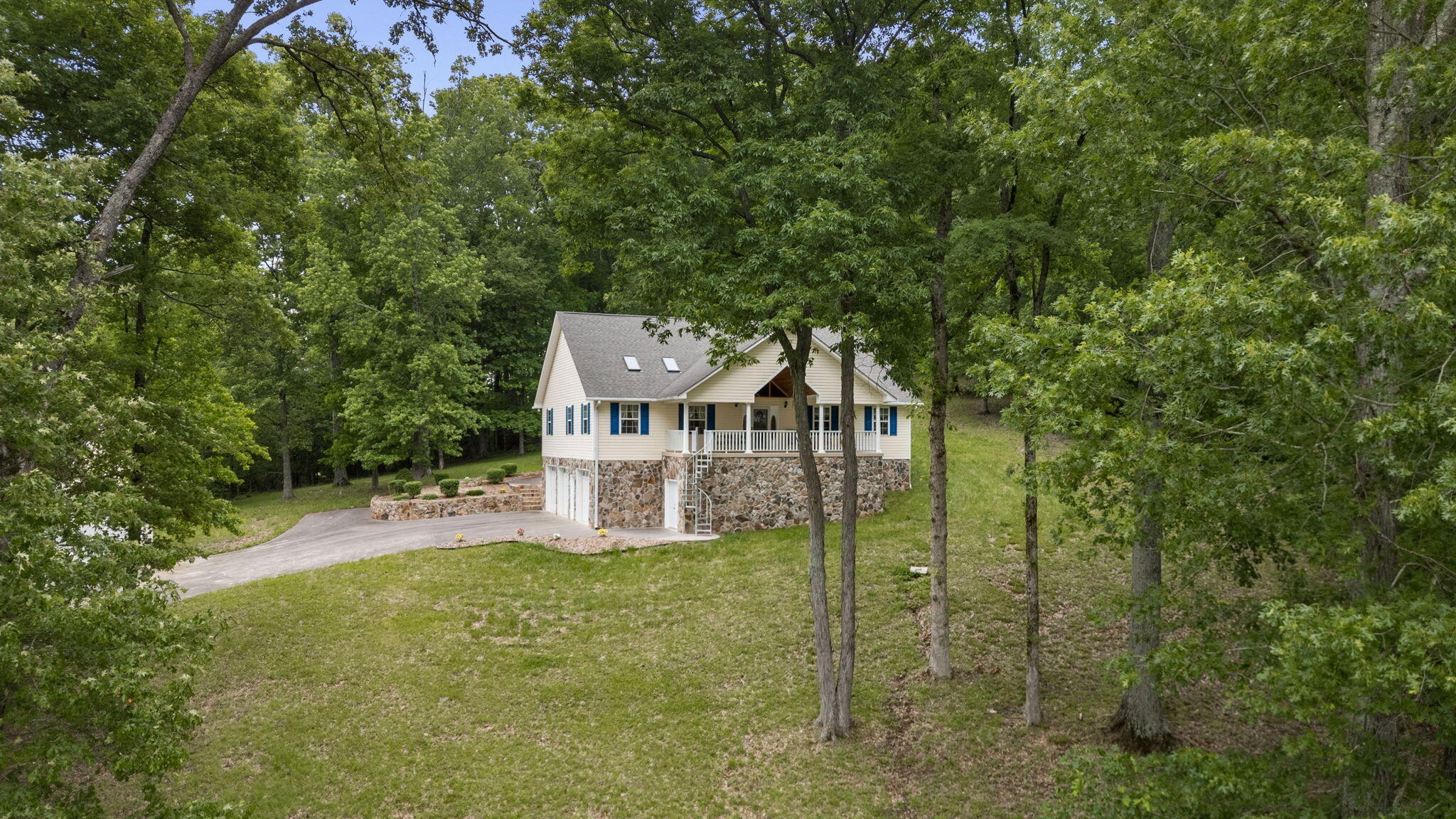 681 Pinhook Road Calhoun, TN 37309 - Photo 6 of 52
