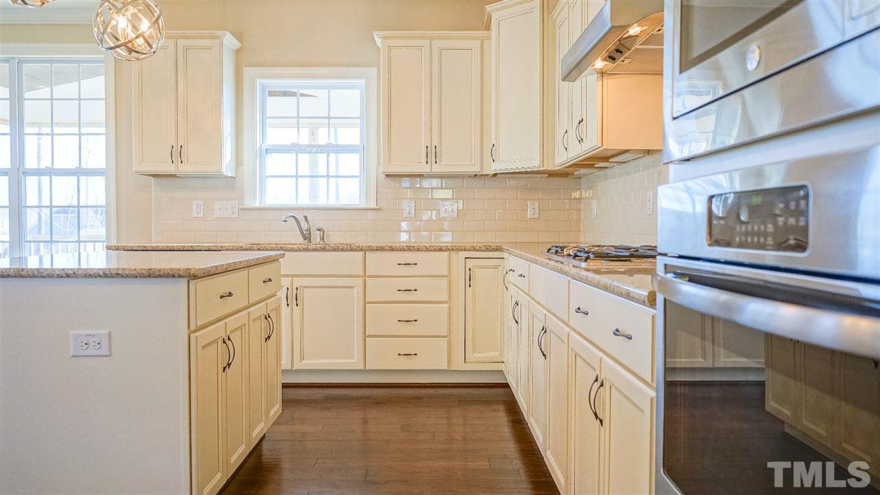 2204 Ancona Lane Raleigh, NC 27613 - Photo 4 of 24