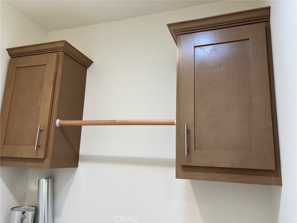 166 Via Robles, Unit 166 Paso Robles, CA 93446 - Photo 30 of 38 Utility Room Cabinetry