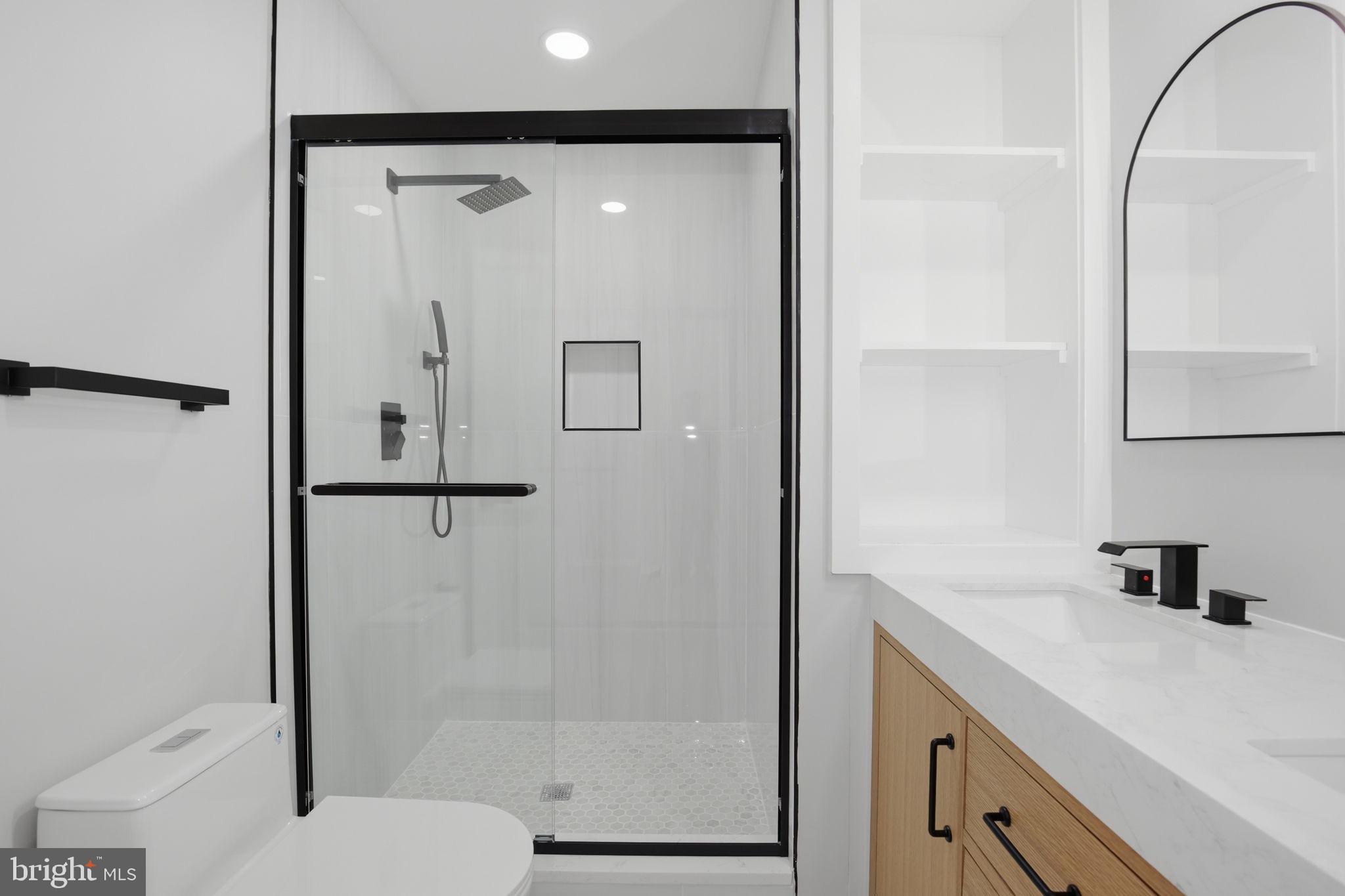 1671 Cedar Hollow Way Reston, VA 20194 - Photo 44 of 76 upper level bedroom suite 1