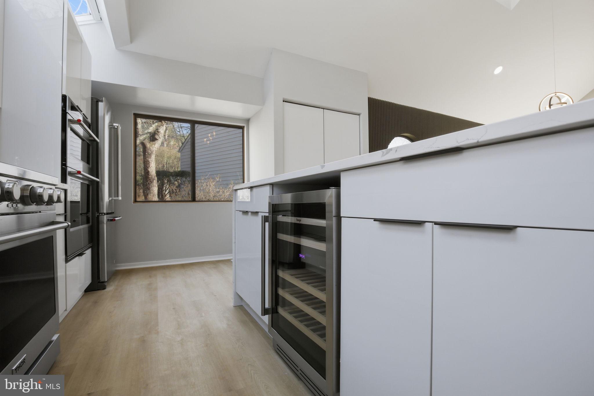 1671 Cedar Hollow Way Reston, VA 20194 - Photo 10 of 76 kitchen