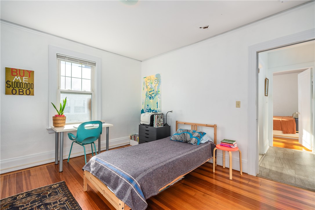 62 Overhill Road Providence, RI 02906 - Photo 14 of 50 2nd Floor