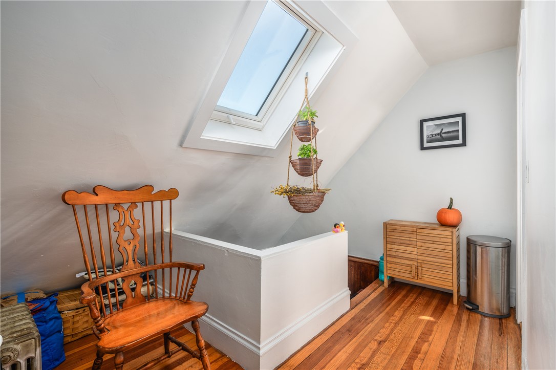 62 Overhill Road Providence, RI 02906 - Photo 26 of 50 3rd Floor