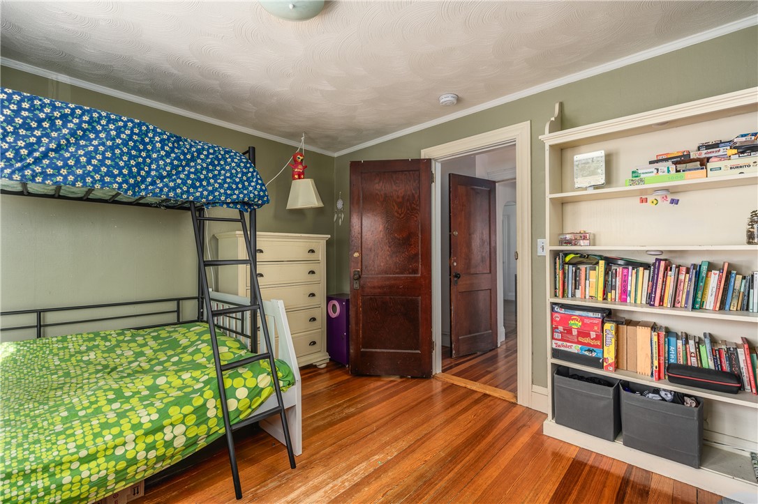 62 Overhill Road Providence, RI 02906 - Photo 31 of 50 3rd Floor