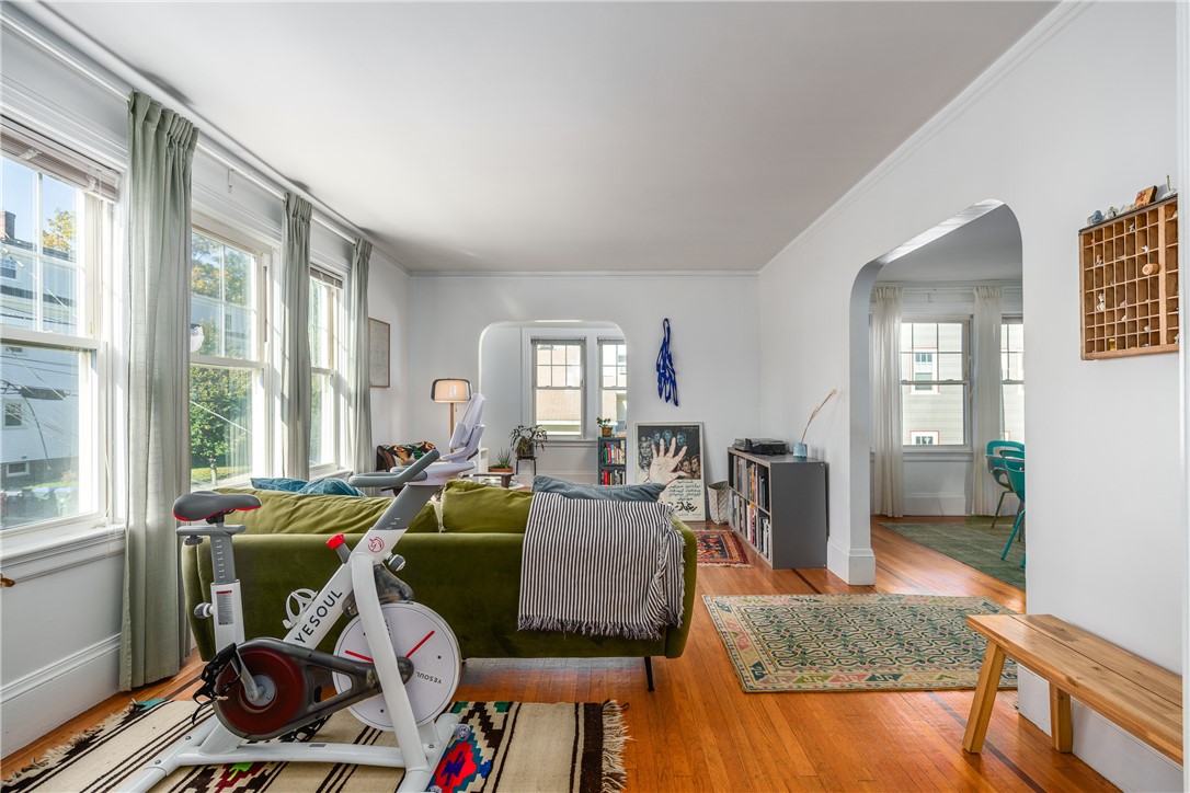 62 Overhill Road Providence, RI 02906 - Photo 6 of 50 2nd Floor