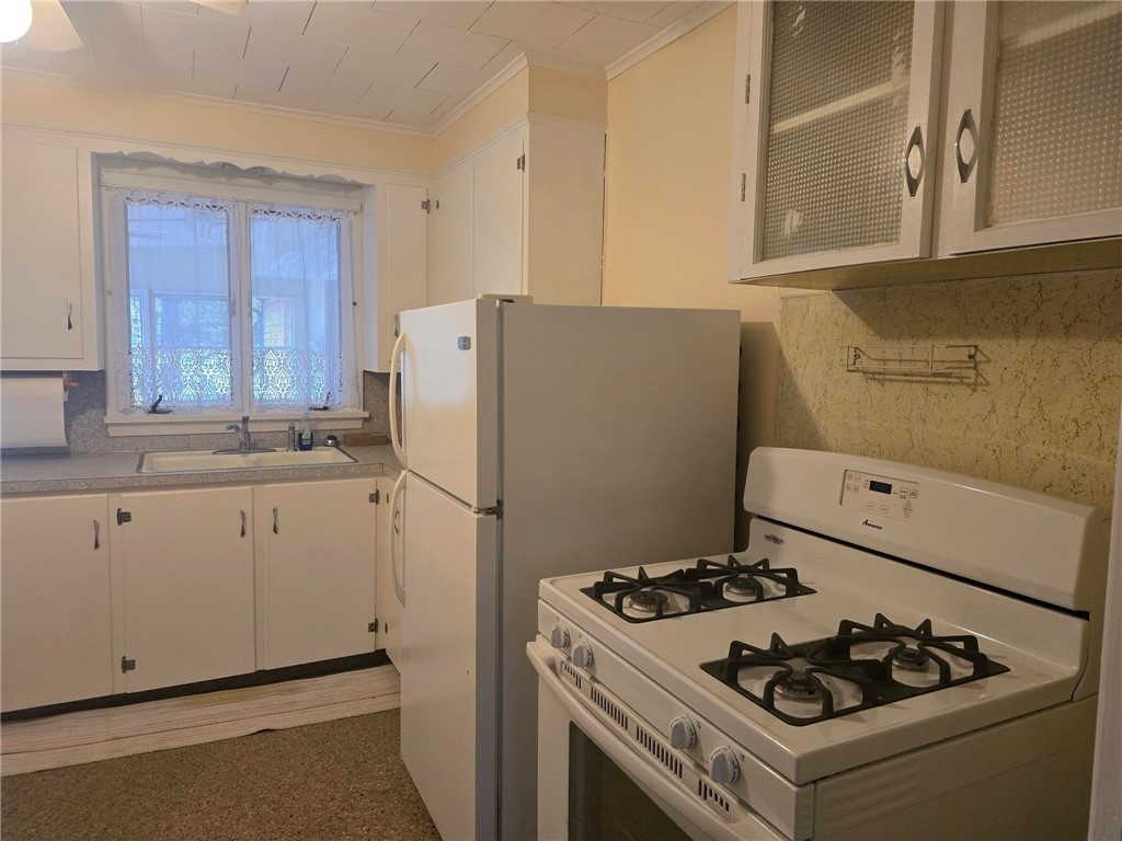 6 Wilder Avenue Westerly, RI 02891 - Photo 13 of 25 Apartment Kitchen