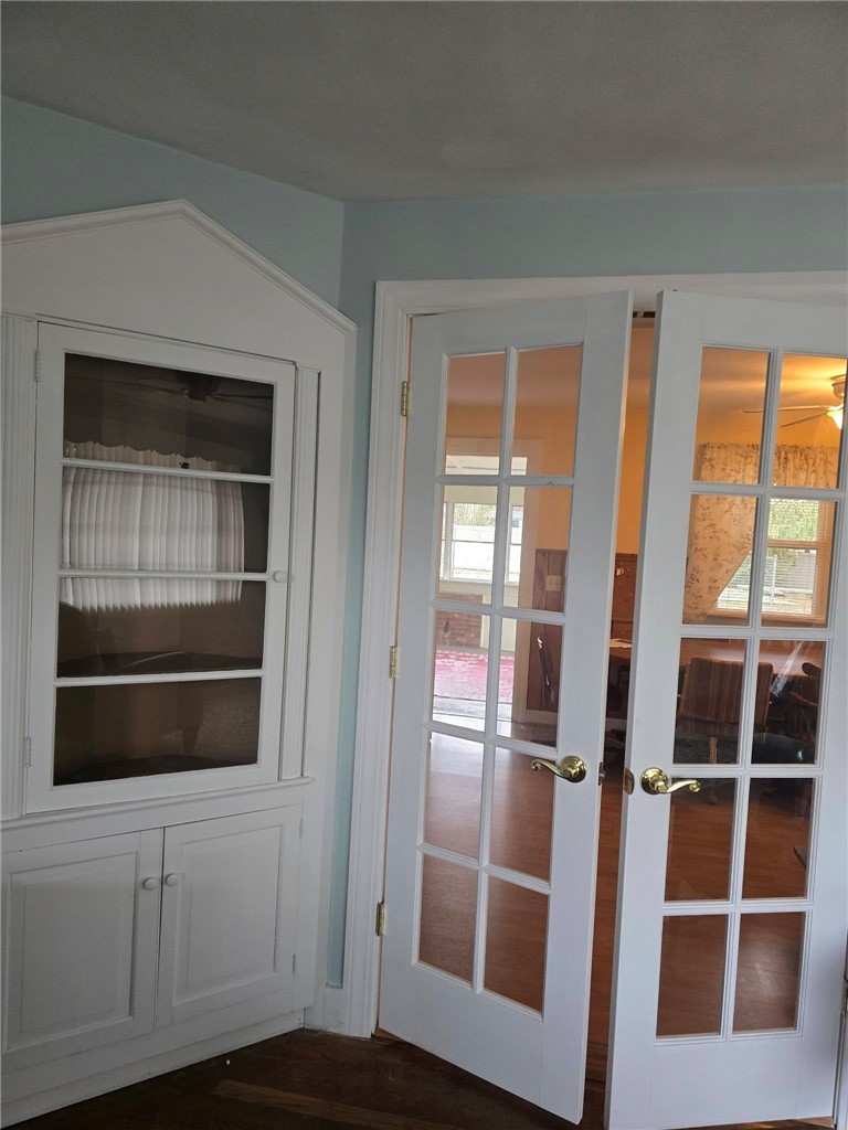 6 Wilder Avenue Westerly, RI 02891 - Photo 4 of 25