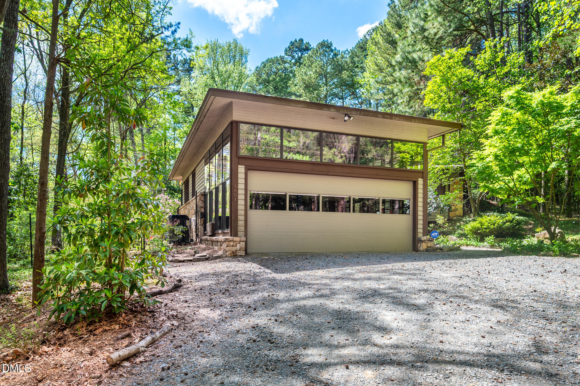 1601 Halifax Road Chapel Hill, NC 27514 - Photo 42 of 58 39
