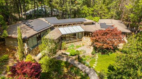 $1,340,000 | 1601 Halifax Road, Chapel Hill, NC 27514