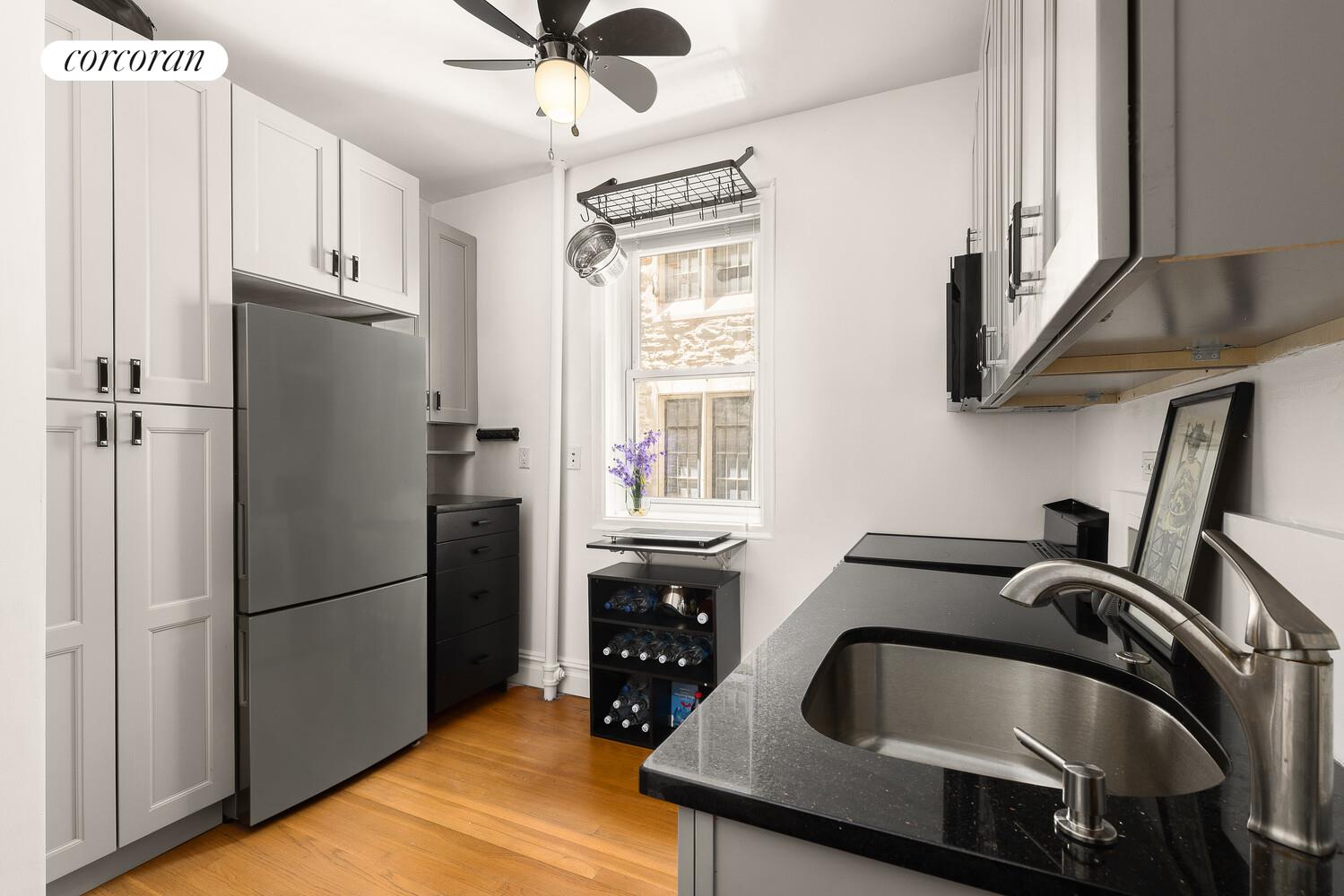 128 West 138th Street, Unit 2H Manhattan, NY 10030 - Photo 2 of 9