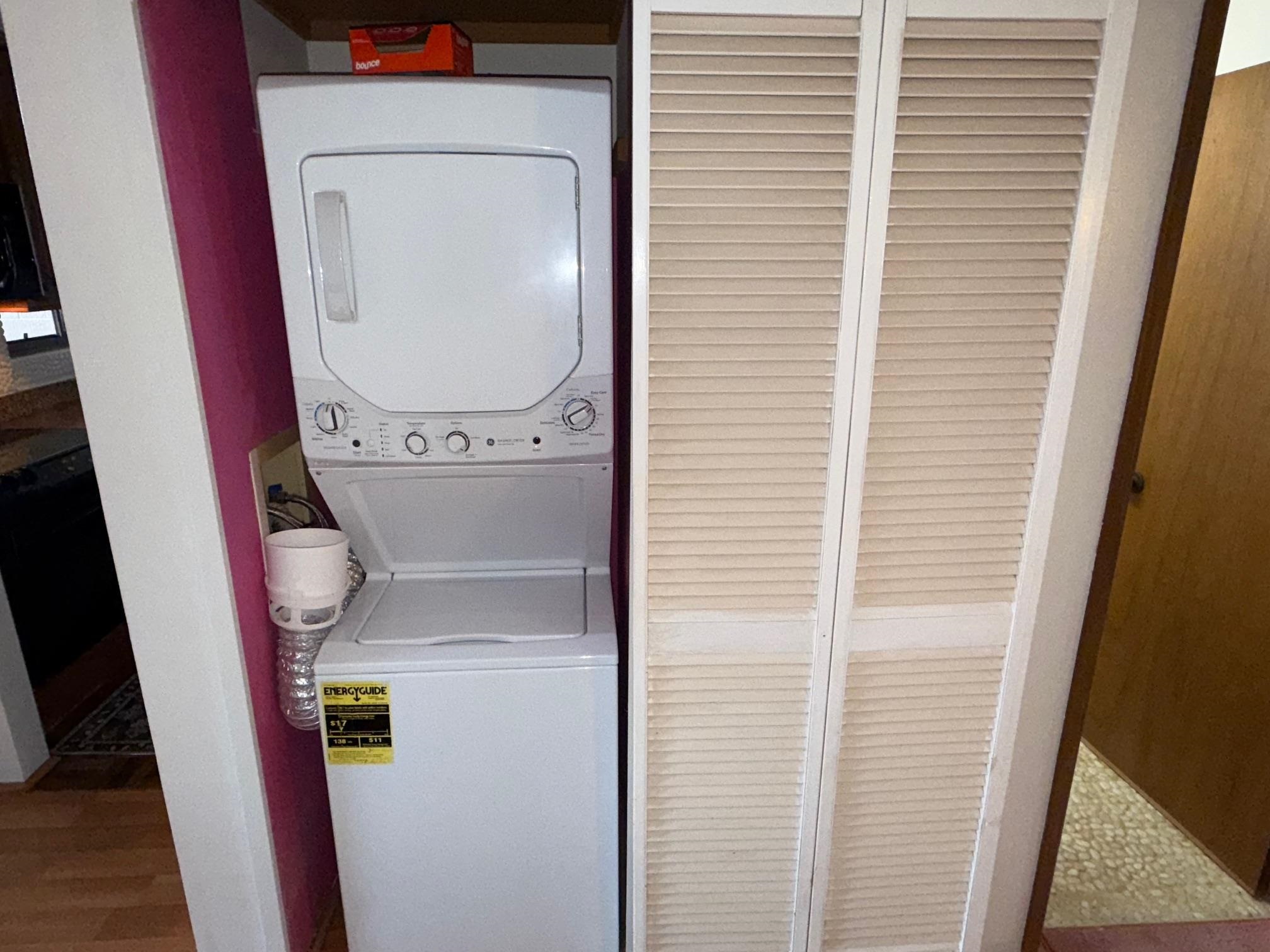 4310 Lower Honoapiilani Road, Unit 315 Lahaina, HI 96761 - Photo 8 of 20 a close view of washer and dryer