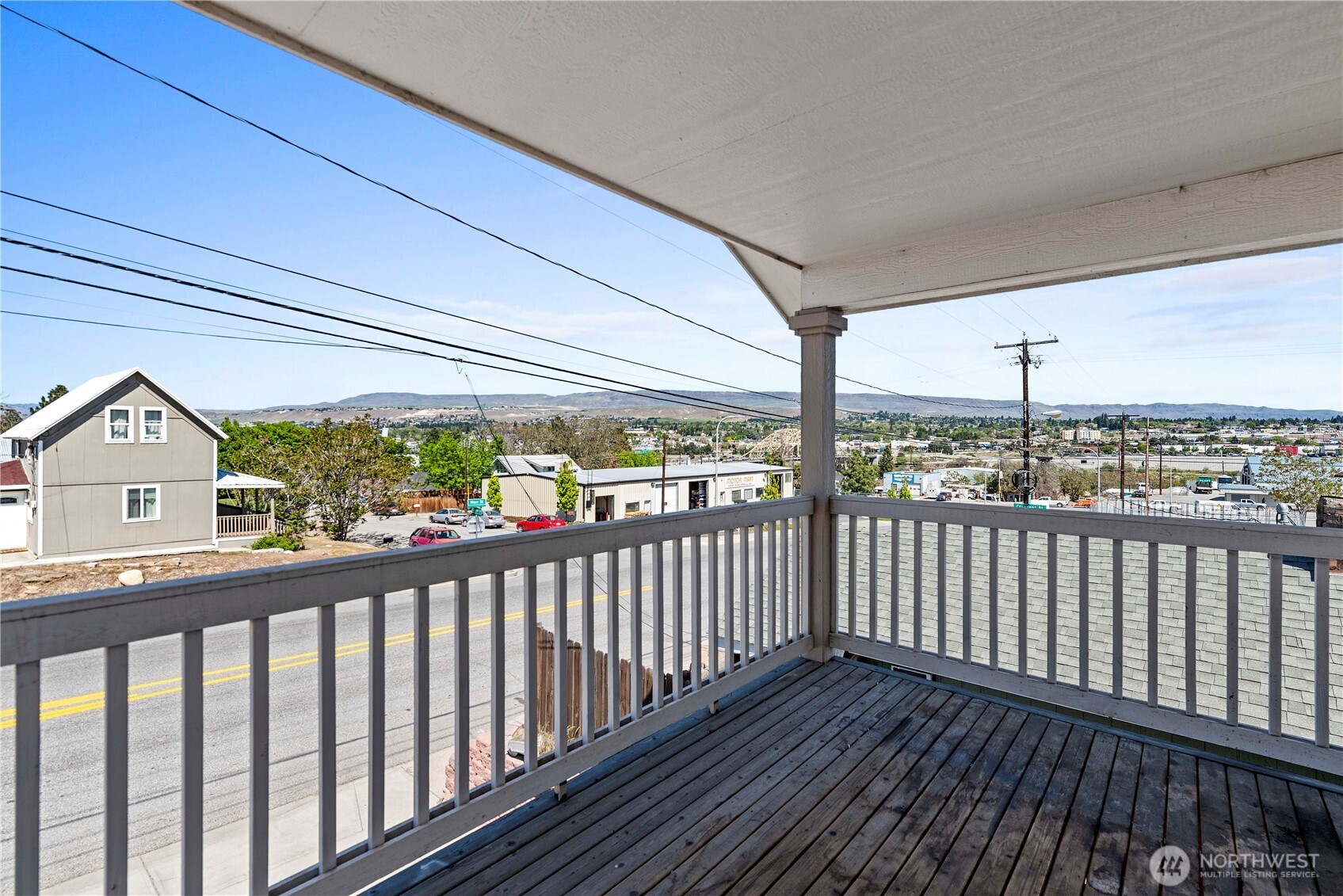 203 Marr Street Wenatchee, WA 98801 - Photo 18 of 22 a view of city from a balcony