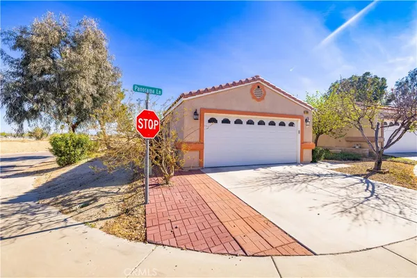 $2,300 | 2300 Panorama Lane, Rosamond, CA 93560