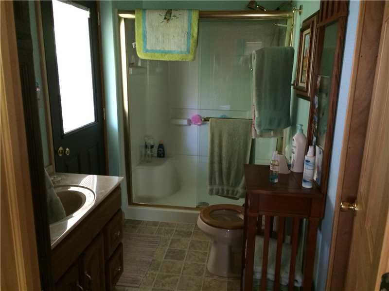 1406 Camp Coulter Road Knox, PA 16232 - Photo 9 of 25 Master Bath/Spa.