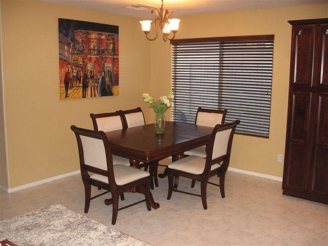1991 West Tanner Ranch Road Queen Creek, AZ 85144 - Photo 3 of 10 Dining Area